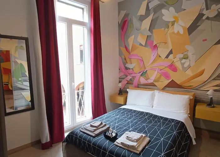 2towers House_centro Storico Di * بولونيا